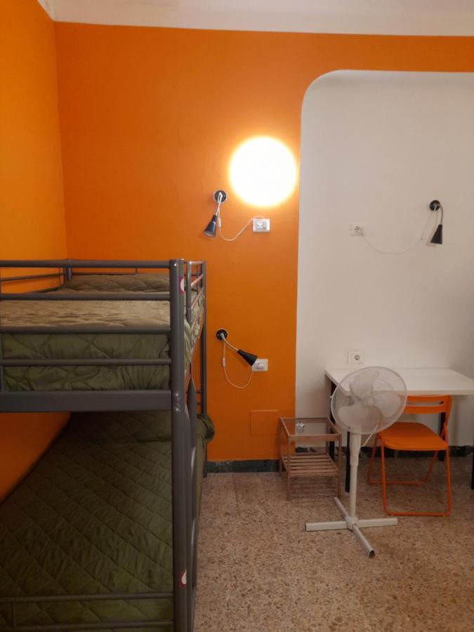 Pisa Train Station Hostel エクステリア 写真