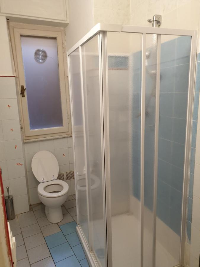 Pisa Train Station Hostel エクステリア 写真